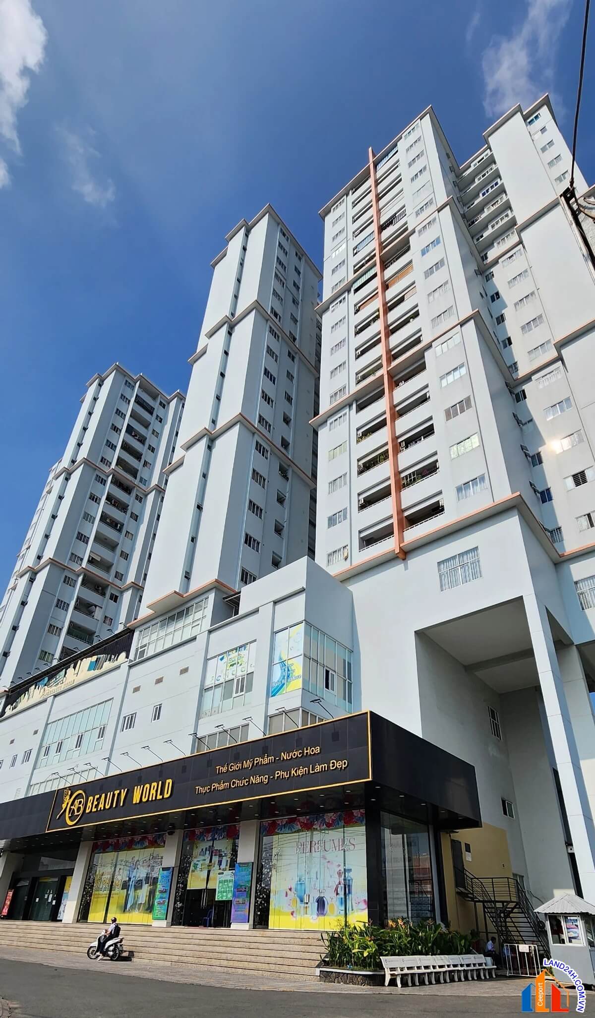 CHUNG CƯ LÊ THÀNH MÃ LÒ