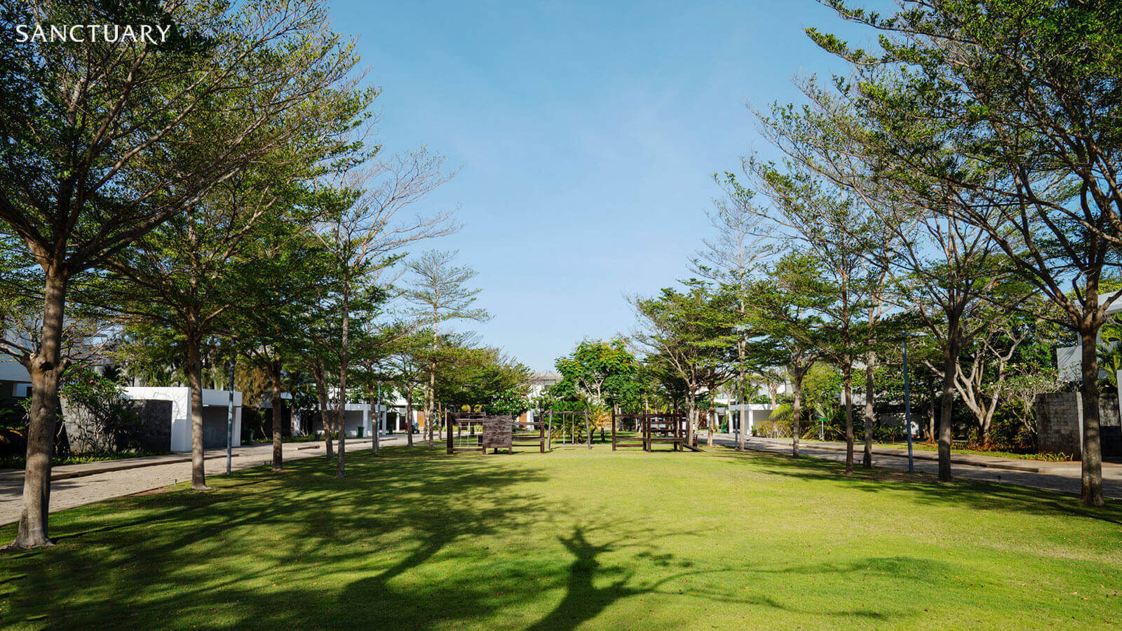 SANCTUARY HỒ TRÀM