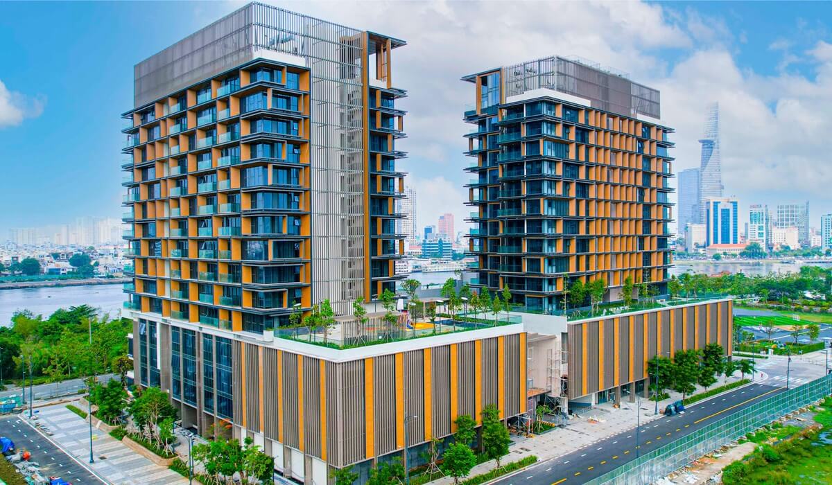 COVE RESIDENCES